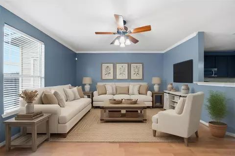 8030 Singing Sonnet Ln, Houston, TX 77072