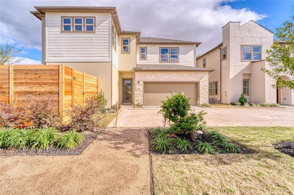 3237 Royal Oaks Hollow Ln, Houston, TX 77082 36 Photos MLS