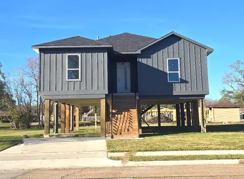 11735 Fleming Dr, Houston, TX 77013