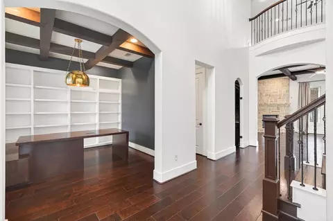 Entry Way - 27 Hedgedale Way, Spring, TX 77389 photo 2 of 5
