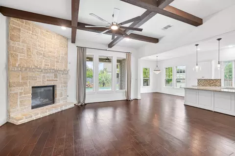 Living - 27 Hedgedale Way, Spring, TX 77389 photo 1 of 4