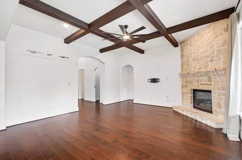 Living - 27 Hedgedale Way, Spring, TX 77389 photo 3 of 4