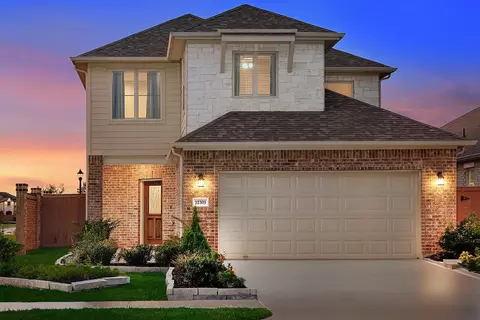 12303 Sterling Oak Dr, Houston, TX 77044