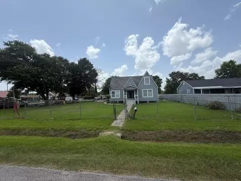 1116 Forest Oaks Dr, Houston, TX 77017