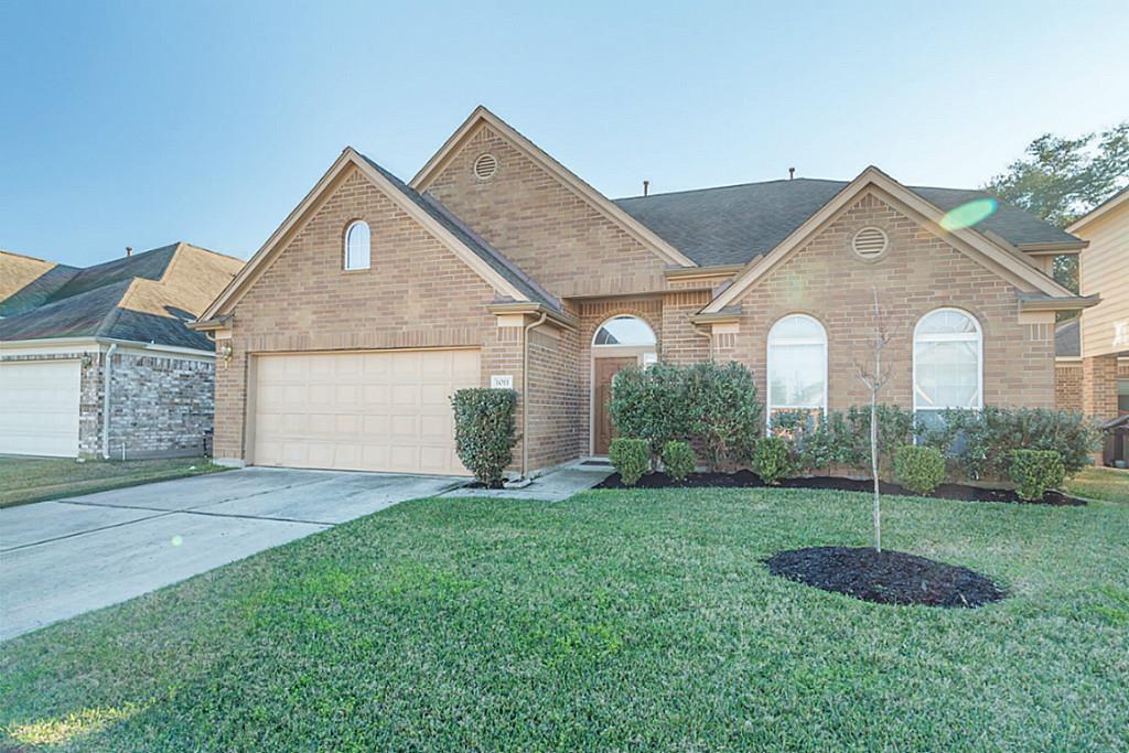 1011 Cooper Springs Dr, Spring, TX 77373 photo 1