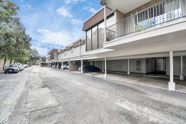 7575 Katy Fwy #30, Houston, TX 77024