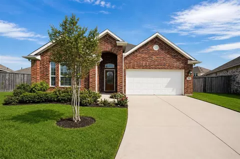 1902 Willow Ridge Ln, Brookshire, TX 77423