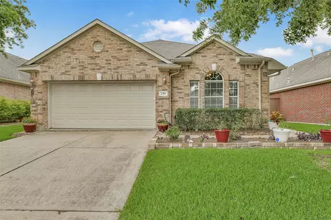 2310 Messina Dr, Pearland, TX 77581