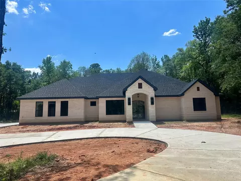 7111 Lorna Rd, Montgomery, TX 77316
