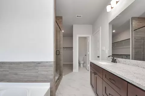Bath - 25662 John Wayne Rd, Splendora, TX 77372 photo 1 of 6