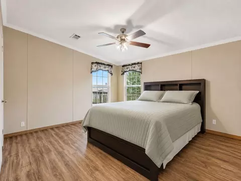 Bedroom - 412 Ridge Trl, Trinity, TX 75862 photo 1 of 2