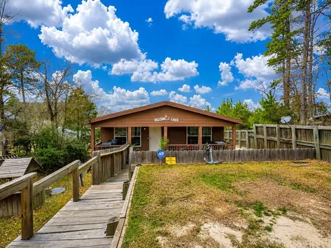 Exterior - 412 Ridge Trl, Trinity, TX 75862 photo 5 of 5