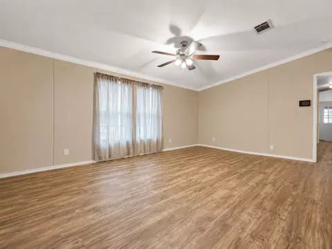 Living - 412 Ridge Trl, Trinity, TX 75862 photo 2 of 2