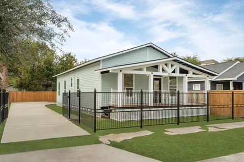 203 Archer St, Houston, TX 77009