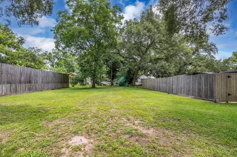 lot15 Oxford St, Tomball, TX 77375