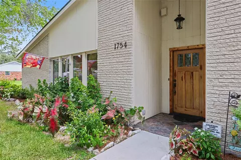 1754 Nocturne Ln, Houston, TX 77043