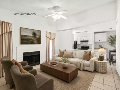 3900 Woodchase Dr #138, Houston, TX 77042