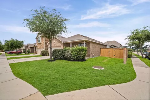 11327 Creekway Bend Dr, Humble, TX 77396