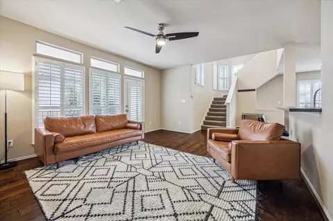 5239 Schuler St #C, Houston, TX 77007