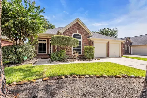 3615 Parkshire Dr, Pearland, TX 77584