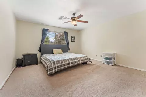 Bedroom - 17206 Klee Cir, Spring, TX 77379 photo 3 of 5