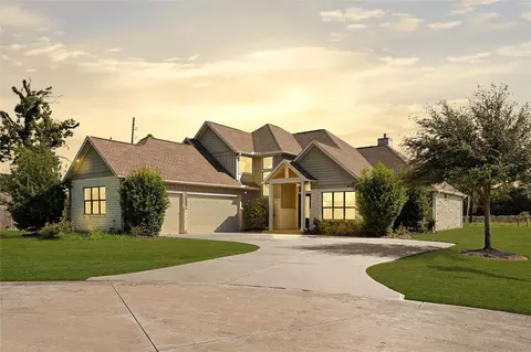 32703 Warbler Ct, Fulshear, TX 77441