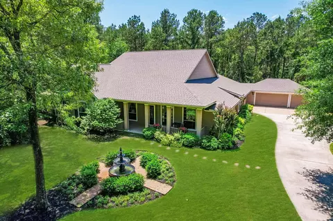 7514 Saddle Blanket Dr, Waller, TX 77484