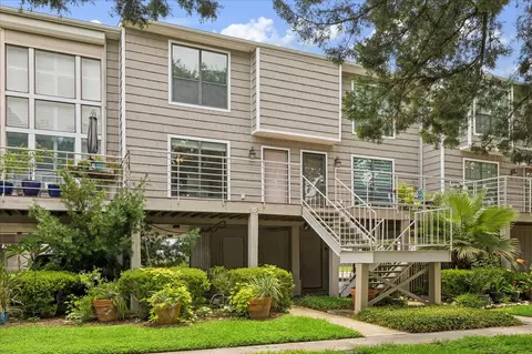 30 Lakewood Ln #30, Seabrook, TX 77586