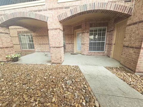 2803 Kings Crossing Dr #118, Kingwood, TX 77345
