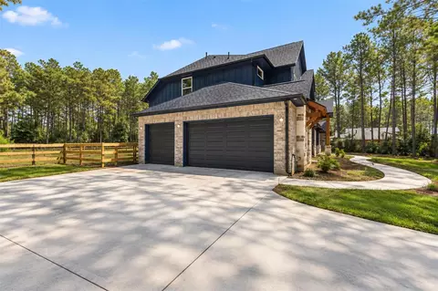 Exterior - 15646 Forest Grove Dr, Willis, TX 77378 photo 5 of 12