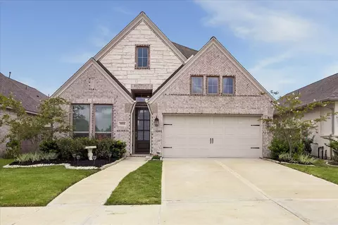 5918 Regala Dr, Manvel, TX 77578