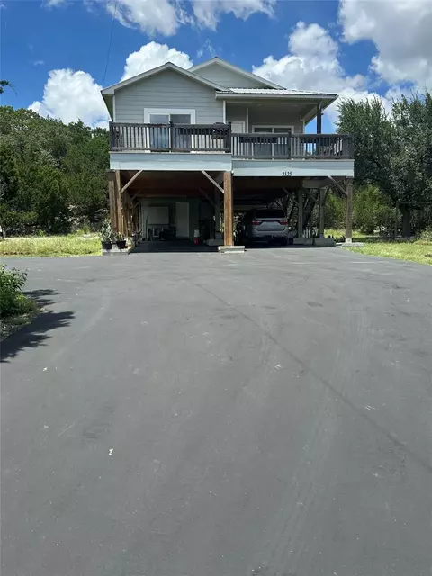 2325 Colleen Dr, Canyon Lake, TX 78133