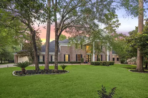 35 N Regent Oak, Spring, TX 77381