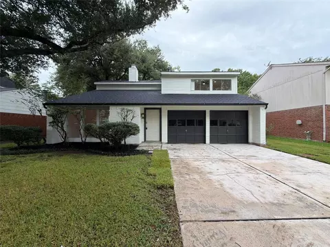 1319 Briarmead Dr, Richmond, TX 77406