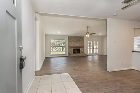 Living - 9410 Dundalk St, Spring, TX 77379 photo 1 of 6