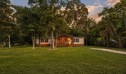 162 Road 67635, Dayton, TX 77535