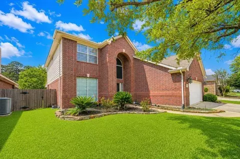 21819 Hannover Village Dr, Spring, TX 77388