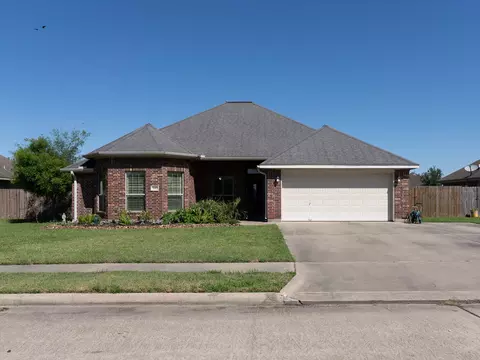 3217 El Camino St, Bay City, TX 77414