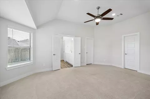 Bedroom - 9830 N Goshawk Trl, Conroe, TX 77385 photo 3 of 7