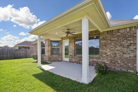 Exterior - 9830 N Goshawk Trl, Conroe, TX 77385 photo 4 of 4