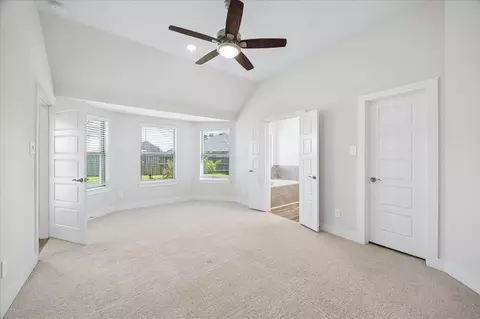 Bedroom - 9830 N Goshawk Trl, Conroe, TX 77385 photo 1 of 7