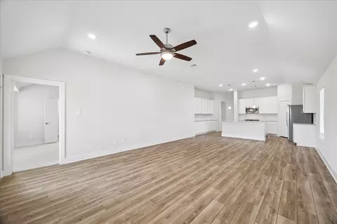 Living - 9830 N Goshawk Trl, Conroe, TX 77385 photo 4 of 4