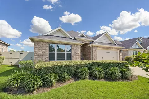 Exterior - 9830 N Goshawk Trl, Conroe, TX 77385 photo 2 of 4