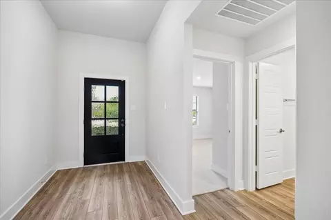 Entry Way - 9830 N Goshawk Trl, Conroe, TX 77385 photo 1 of 9