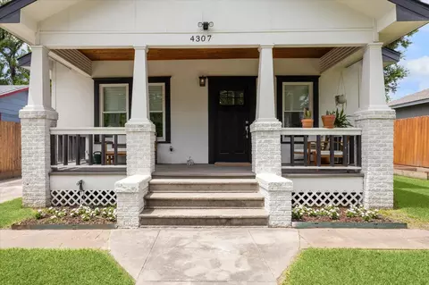 4307 Beggs St, Houston, TX 77009