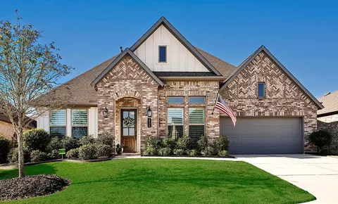 10135 Lehman Dr, Willis, TX 77318