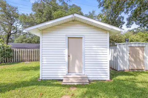 Other - 3010 Lamar Cir, El Campo, TX 77437 photo 5 of 5
