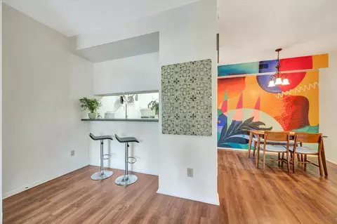 7071 N Holiday Dr, Galveston, TX 77550
