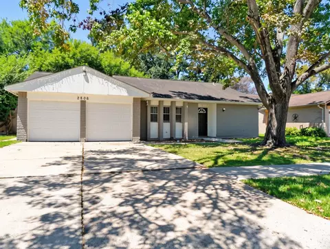 2806 W Birchdale Dr, Missouri City, TX 77489