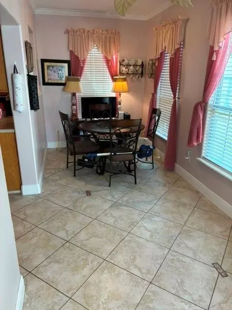 Dining - 301 Beech St, Calvert, TX 77837 photo 1 of 1